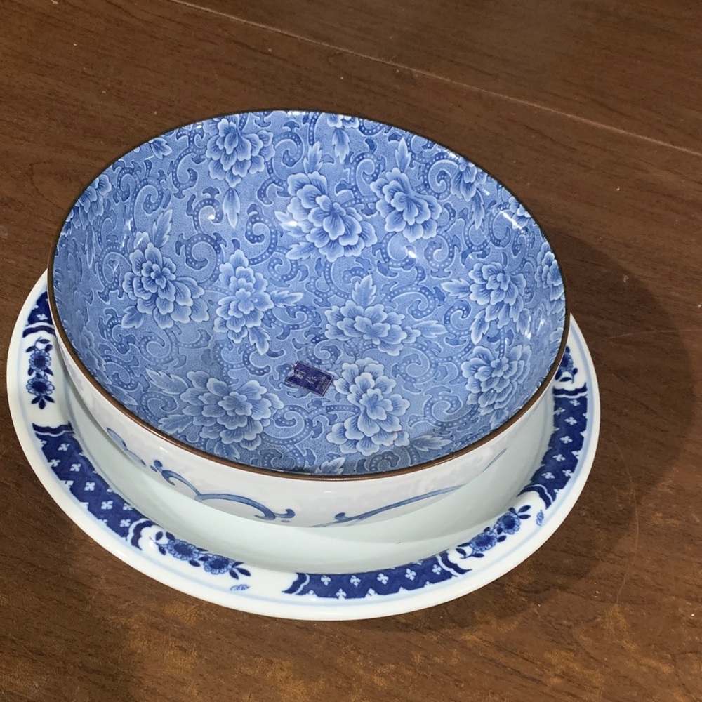 Blue Floral Porcelain Bowl with Decorative Plate